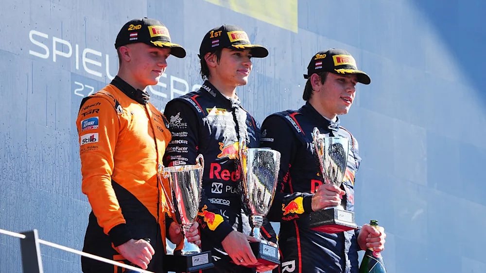 Il podio originario della Feature Race nel Round dell'Austria 2025 della F3 (© Formula Motorsport Ltd)