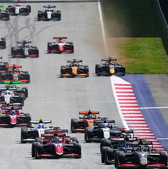 La partenza della Sprint Race del Round d'Austria F3 2025 (© Formula Motorsport Ltd)
