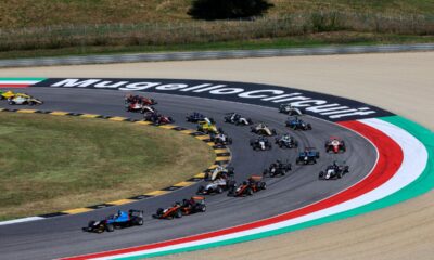 La partenza di Gara 1 della F4 al Mugello 2025