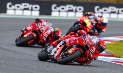 Marquez e Bagnaia durante la Sprint a Brno (© Ducati)