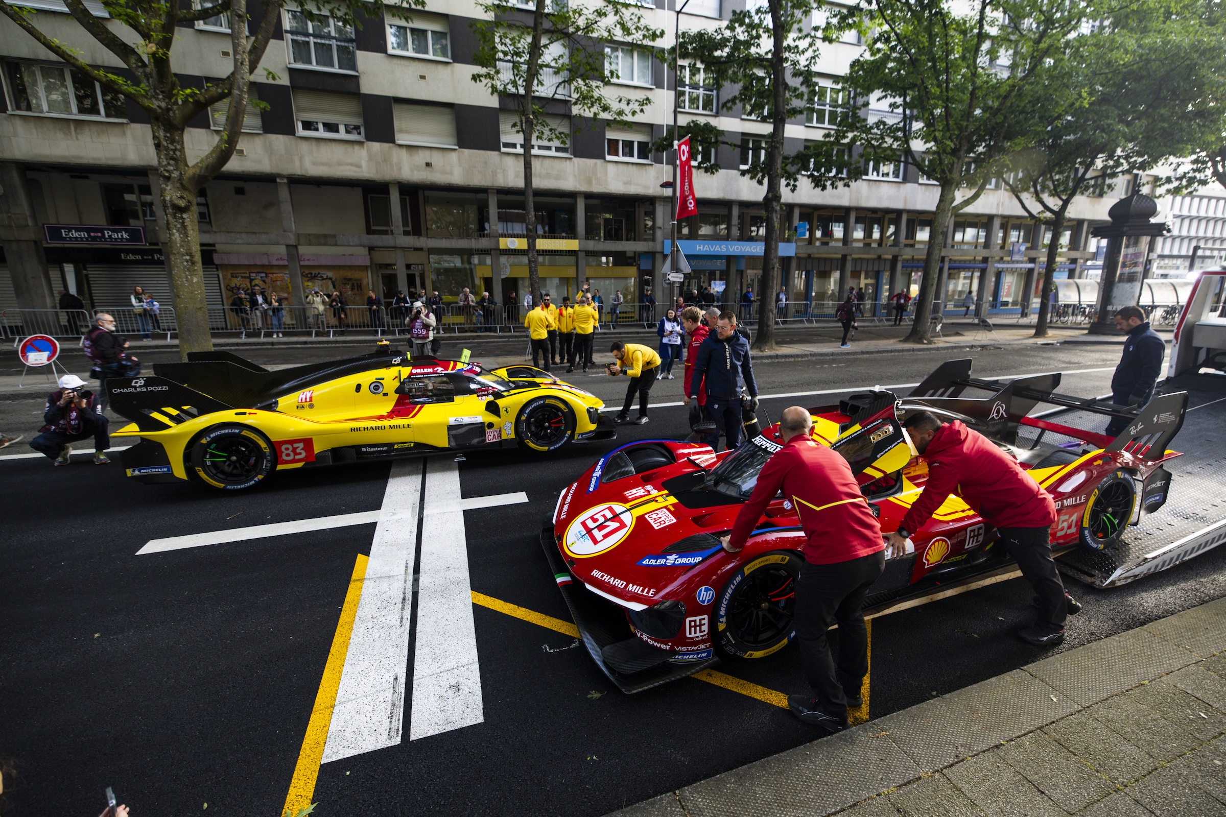 Le Ferrari #51 e #83 (© DPPI - WEC)