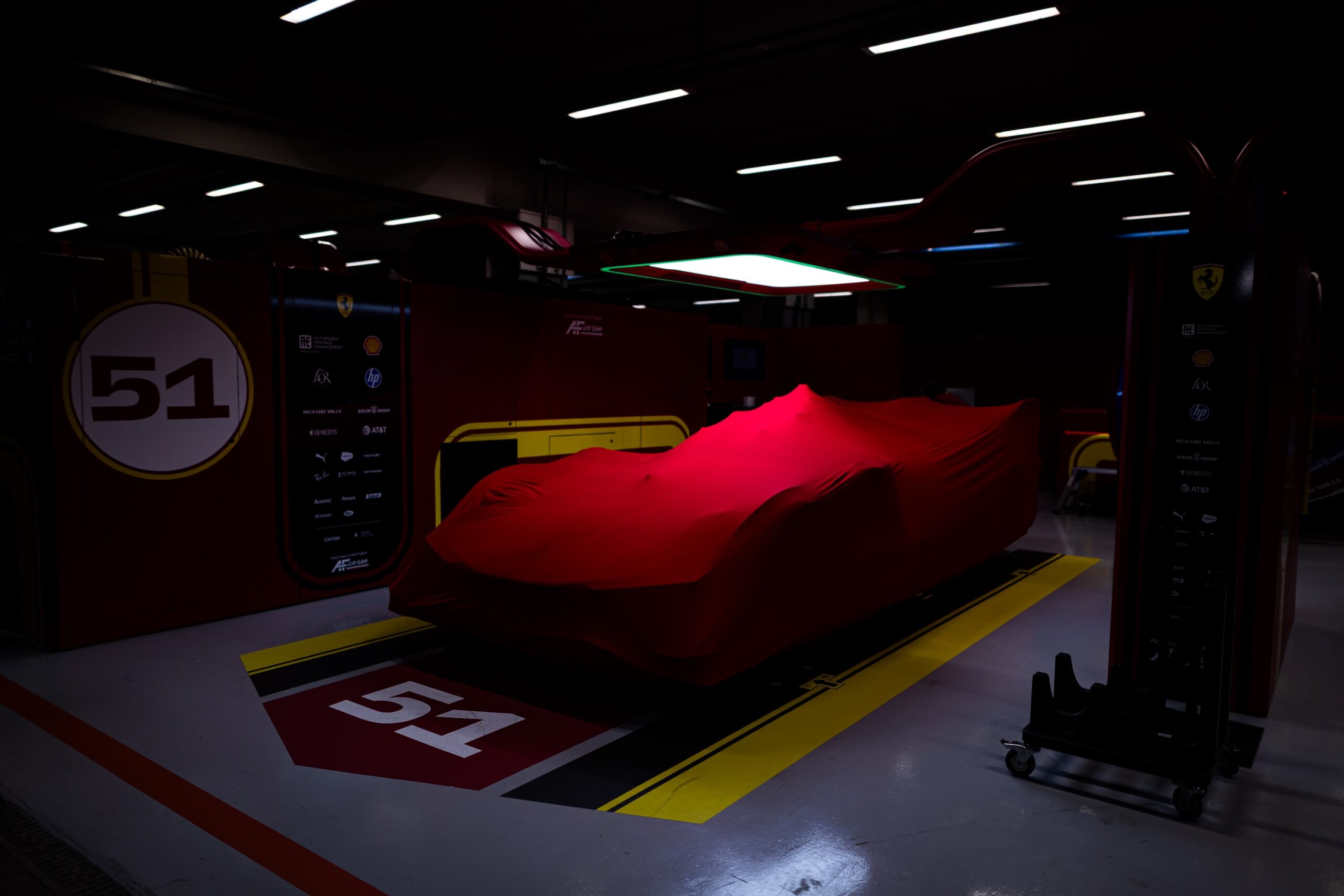 La Ferrari nei box di San Paolo (© FIAWEC - DPPI)