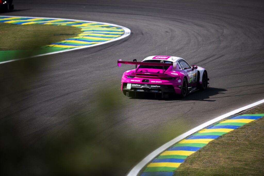 La Porsche Iron Dames #85 a San Paolo (© FIAWEC - DPPI)