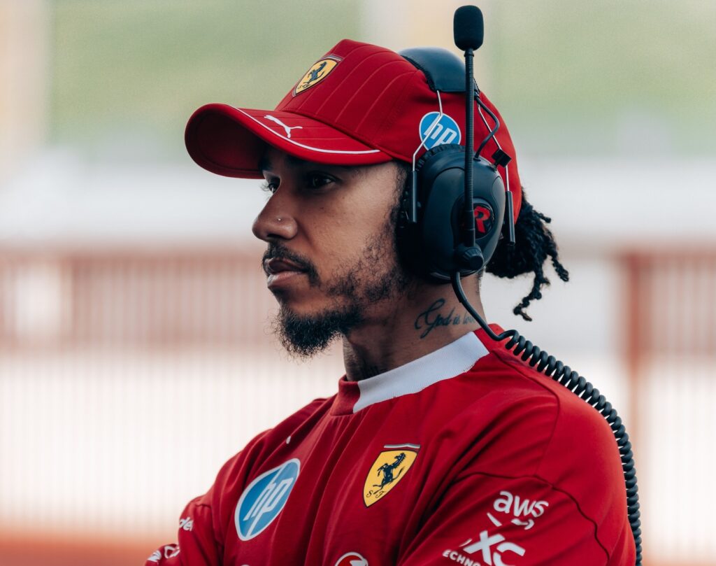 Lewis Hamilton durante il filming day al Mugello (© Ferrari)