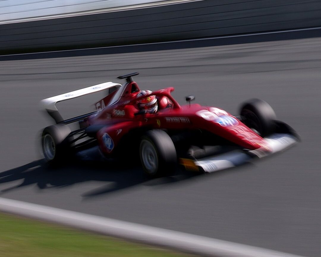 Maya Weug in azione nei test della F1 Academy a Zandvoort 