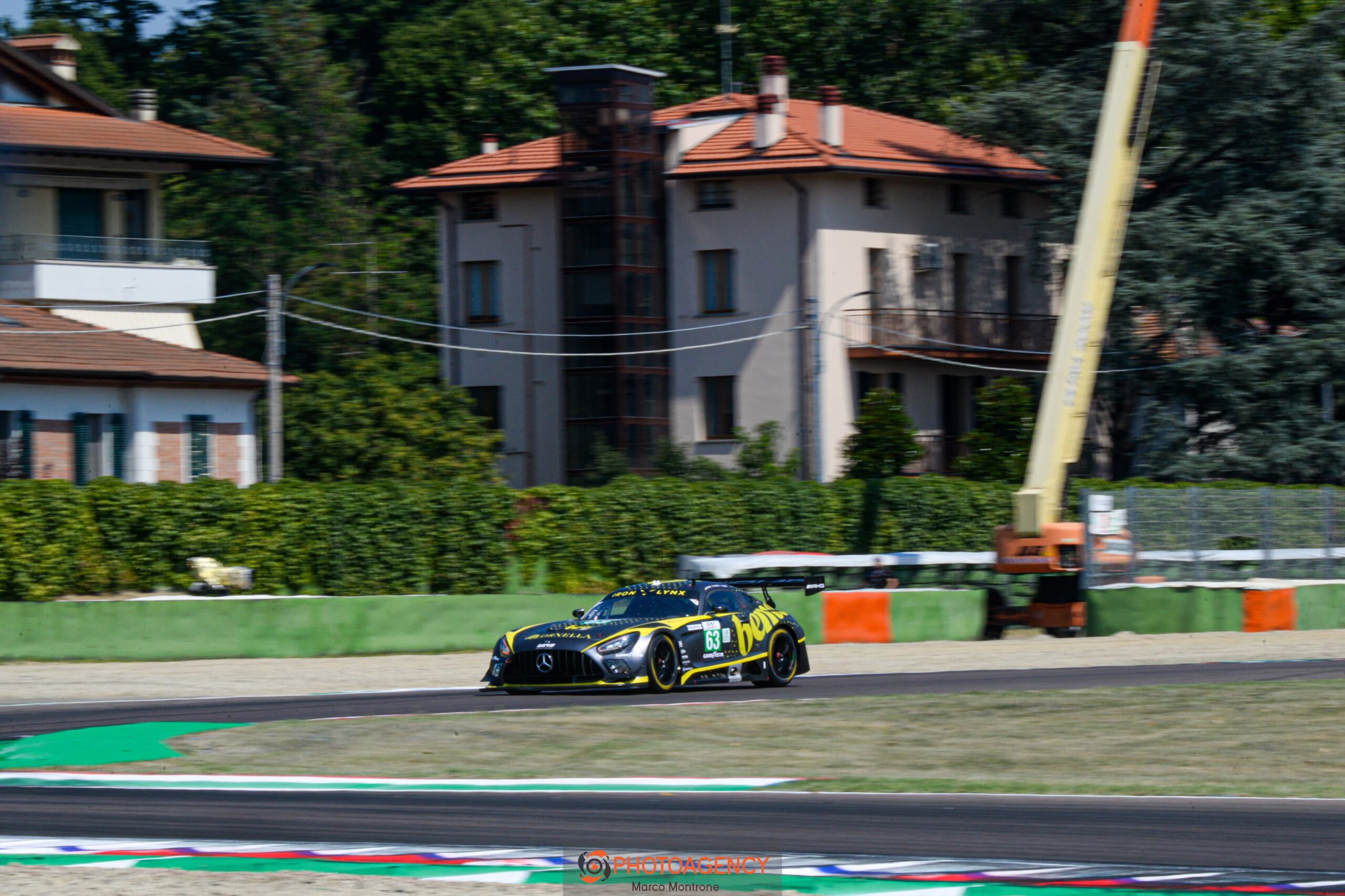 La Mercedes Iron Lynx #63, in pole a Imola
