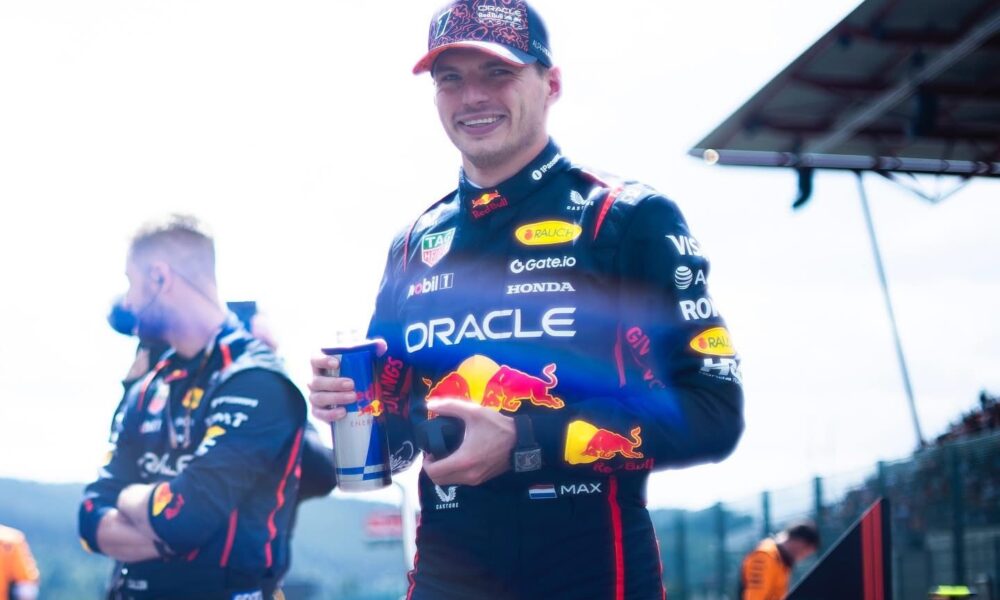 Max Verstappen resterà in Red Bull, per ora