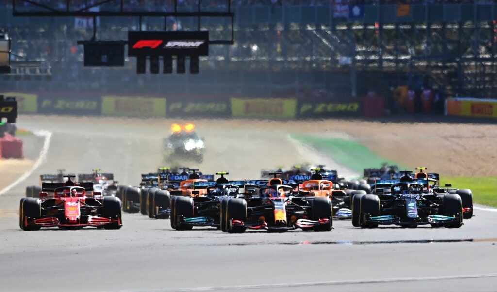La partenza della prima Sprint della storia a Silverstone, nel 2021 (© Red Bull Content Pool)
