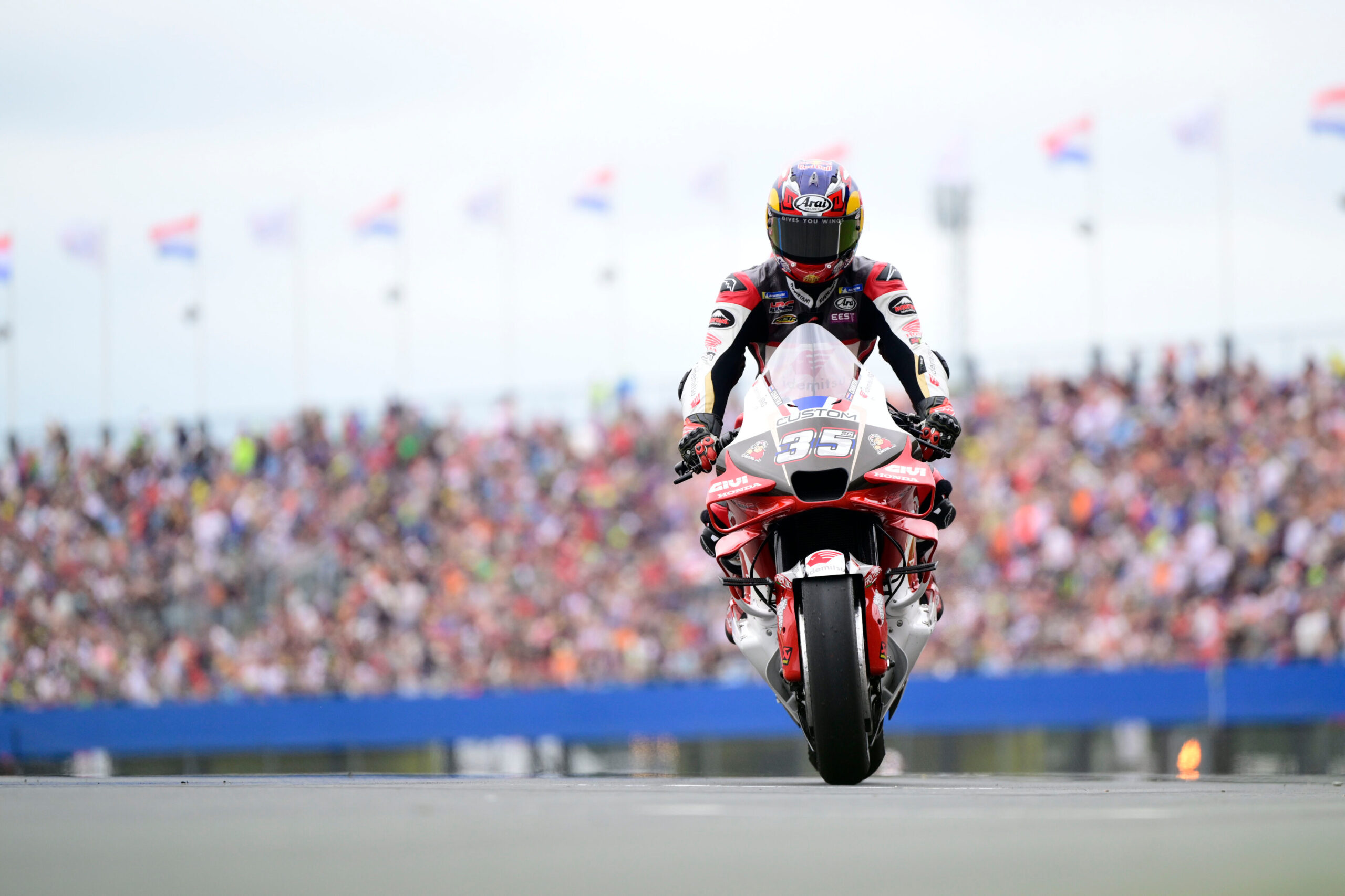 Somkiat Chantra ad Assen prima del suo infortunio in allenamento