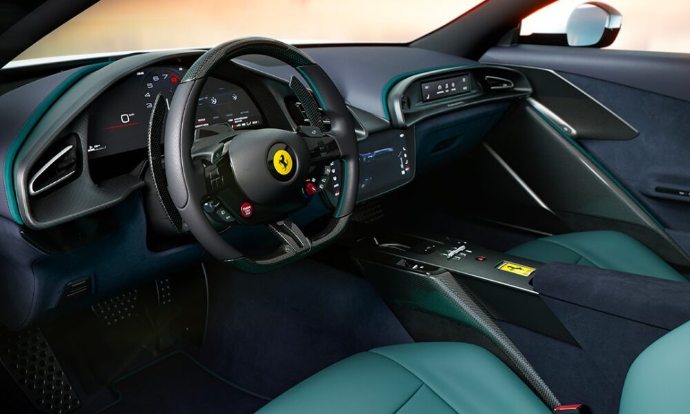 ferrari amalfi interni