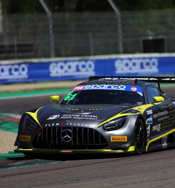 La #61 Mercedes Iron Lynx di D'Auria e Hodenius alla variante del Tamburello a Imola