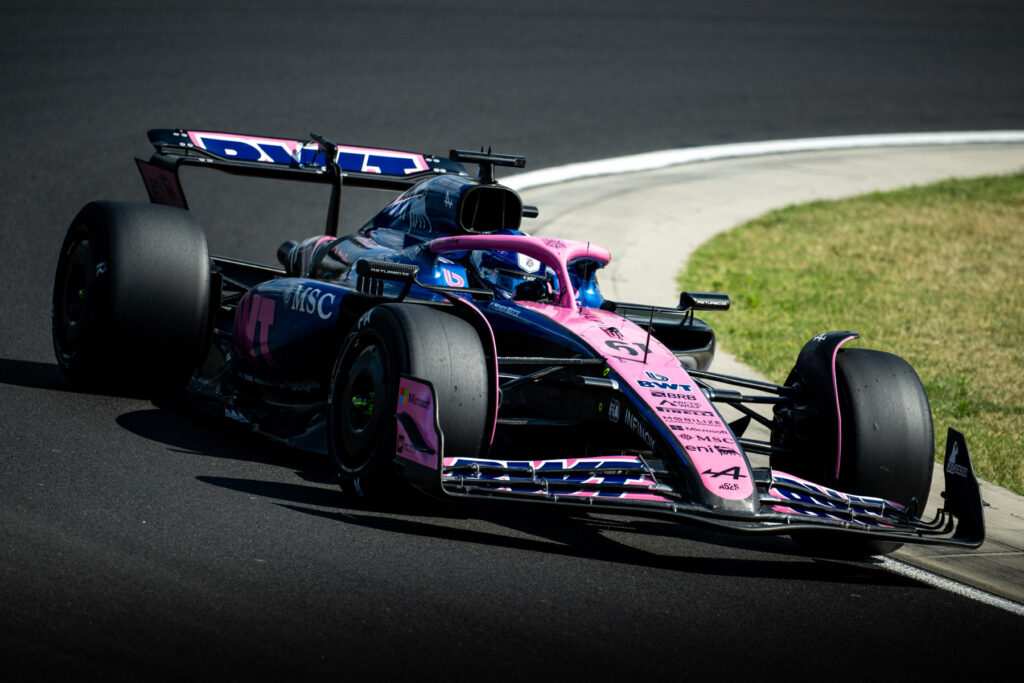 Paul Aron impegnato nei test Pirelli all'Hungaroring