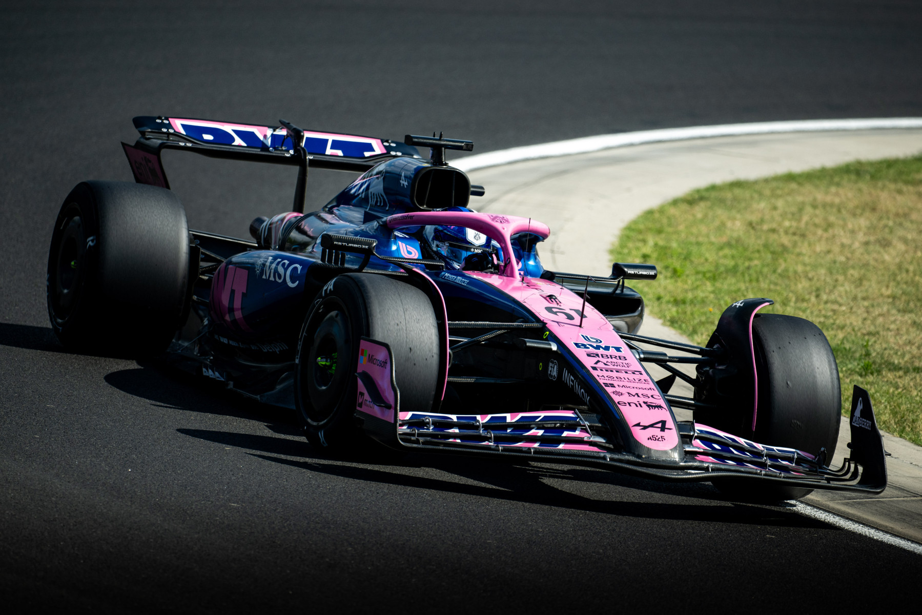 Paul Aron impegnato nei test Pirelli all'Hungaroring