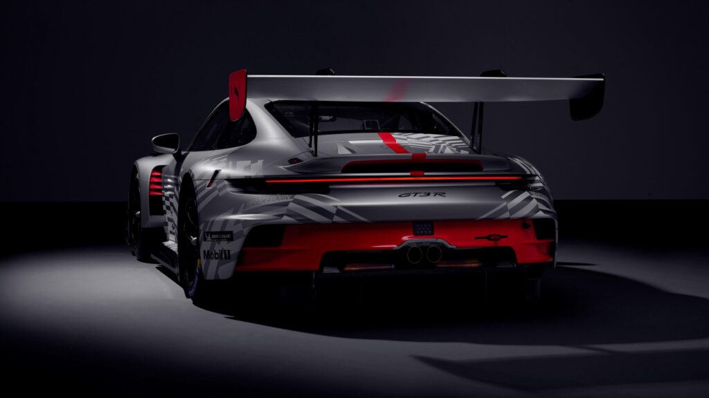 Il posteriore della 911 GT3 R EVO