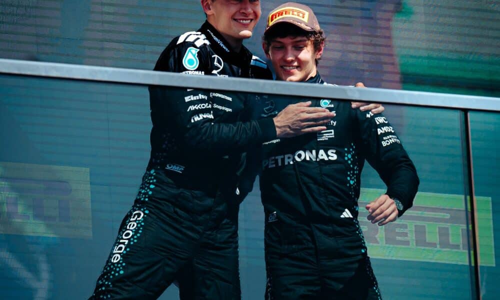 Kimi Antonelli con George Russell sul podio del GP del Canada 2025