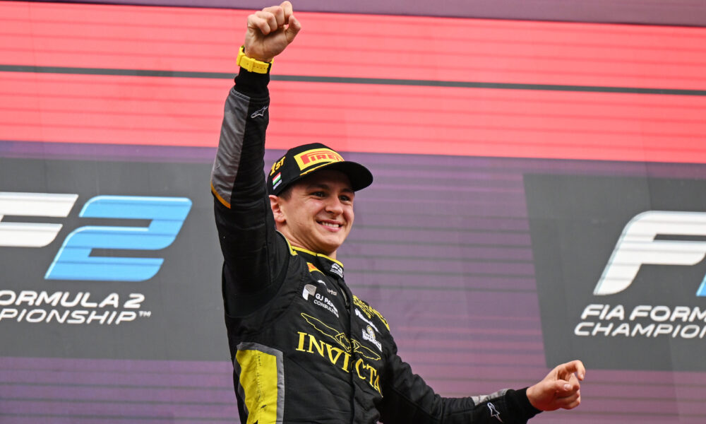 Leonardo Fornaroli, vincitore della Feature Race di F2 in Ungheria (© F2)