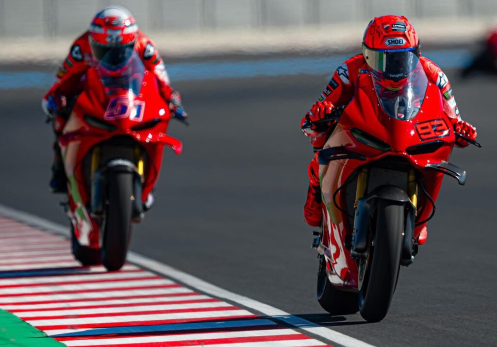 Marc Marquez e Michele Pirro in pista a Balaton