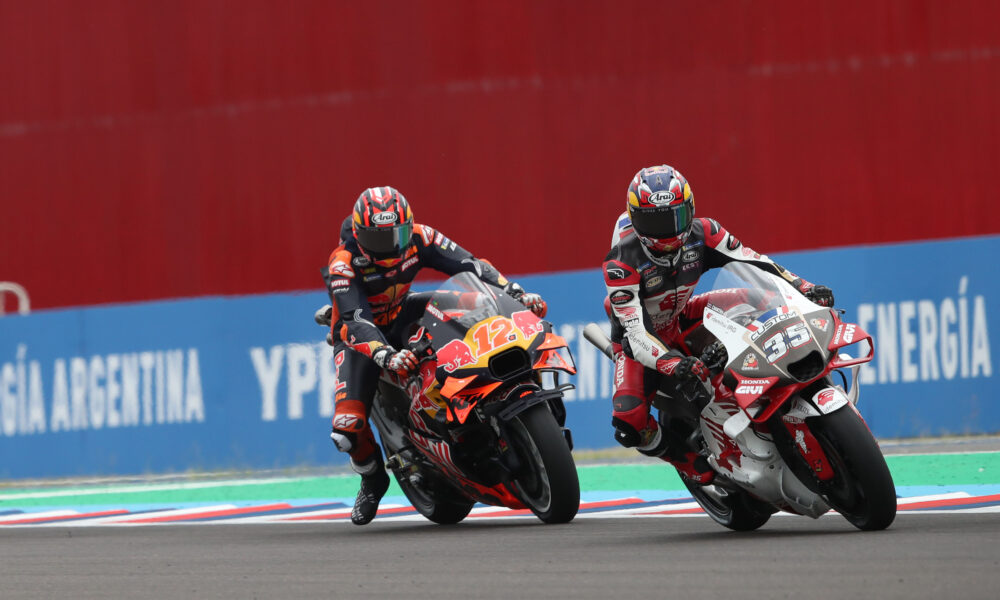 Somkiat Chantra e Maverick Vinales (© Red Bull Content Pool)