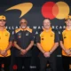 Lando Norris, Raja Rajamannar, Zak Brown e Oscar Piastri