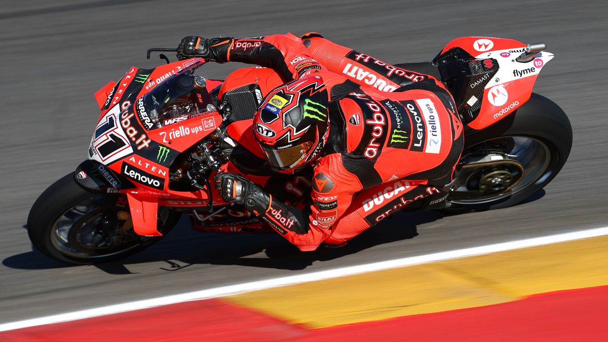 Nicolò Bulega poleman della Superpole SBK nel Round di Aragon 2025