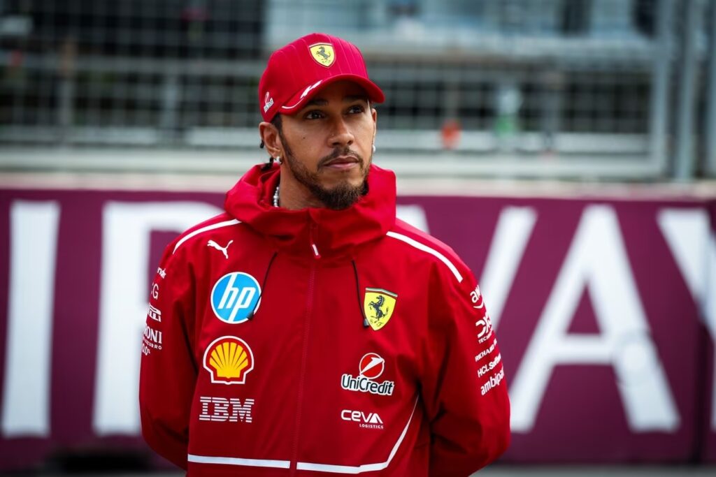 Lewis Hamilton in Azerbaijan (© Ferrari)