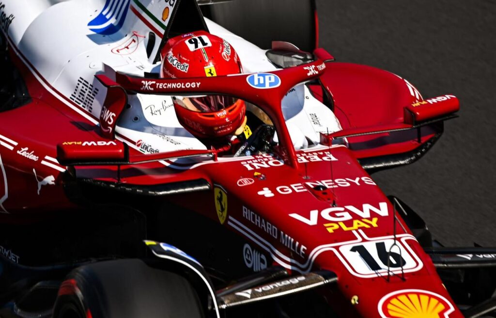 Charles Leclerc in azione a Monza