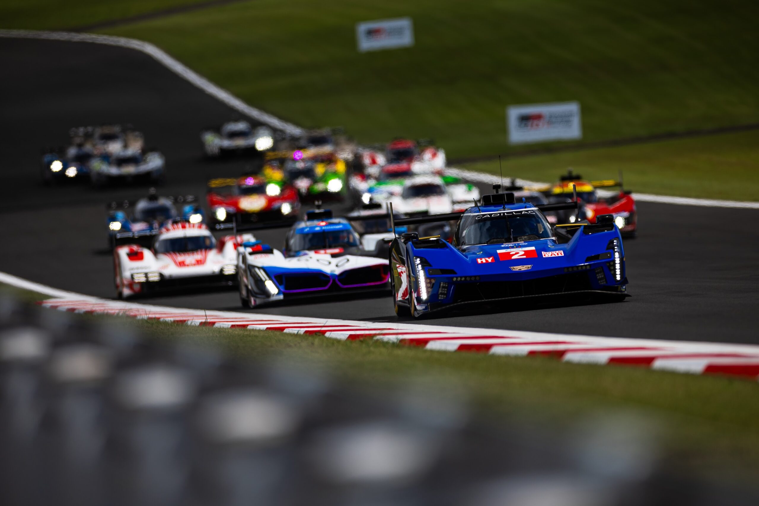 La partenza LMGT3 nel 2024 al Fuji (© DPPI/FIA WEC)