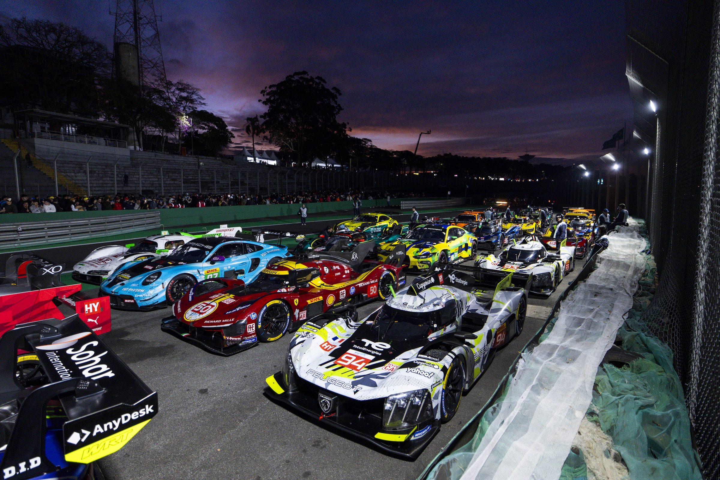 Hypercar e LMGT3 in parco chiuso a Interlagos (© DPPI / FIA WEC)