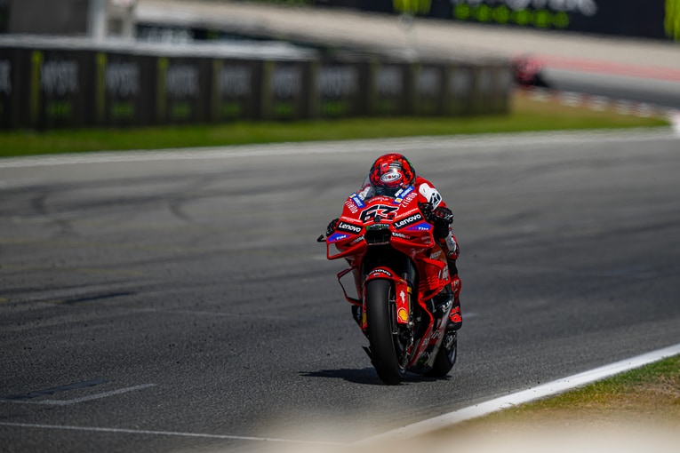 Francesco Bagnaia durante la gara di Barcellona