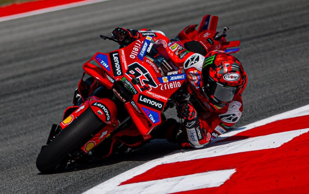 Bagnaia a Barcellona (© Ducati)
