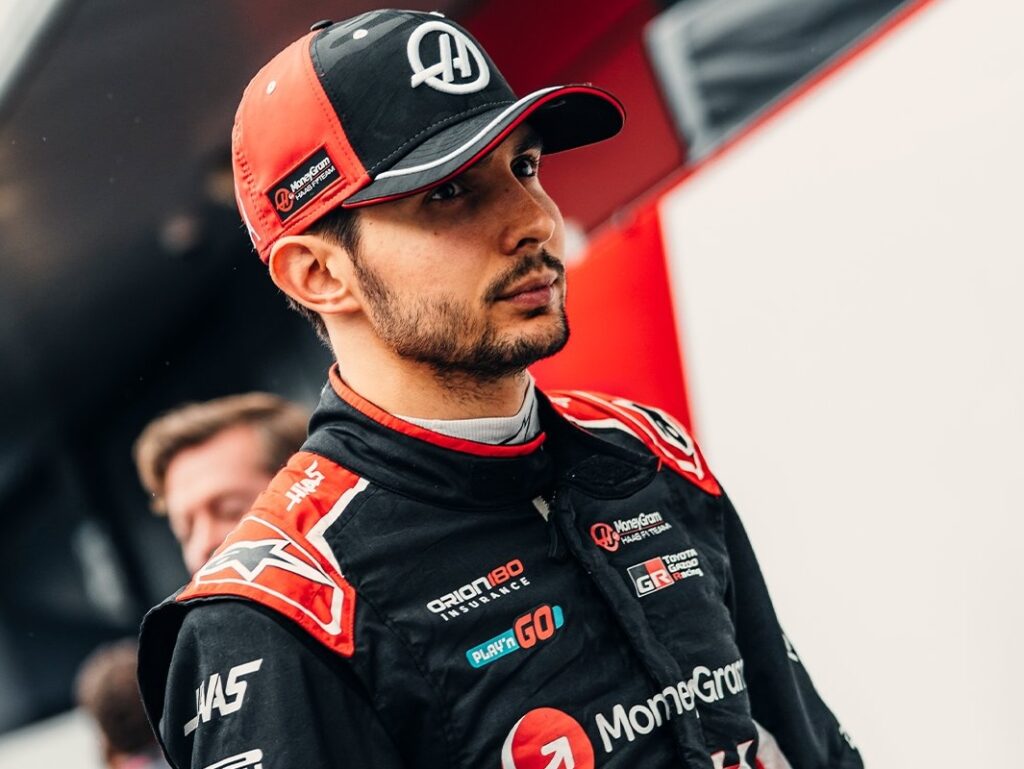 Esteban Ocon a Baku (© Haas)