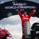 Marc Marquez durante i festeggiamenti per il titolo a Motegi