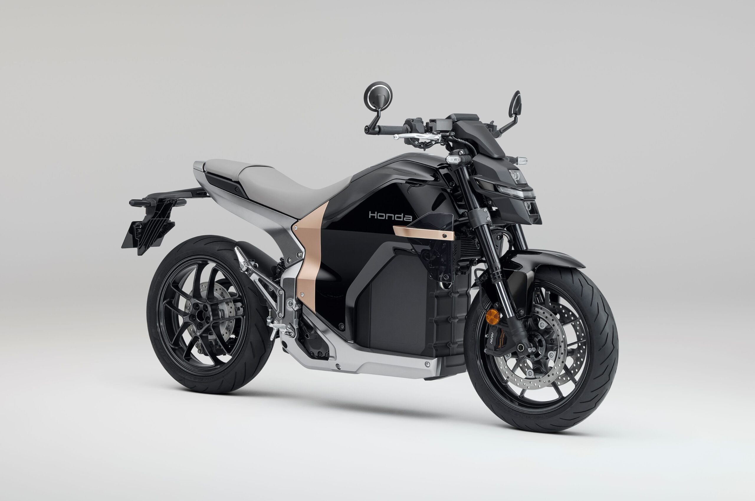 La Honda WN7, la prima elettrica della casa alata (© Honda)