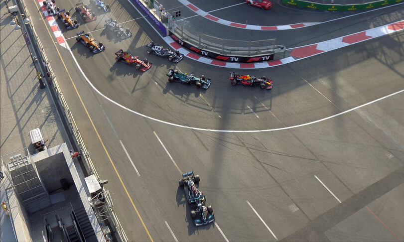 curva 1 baku f1