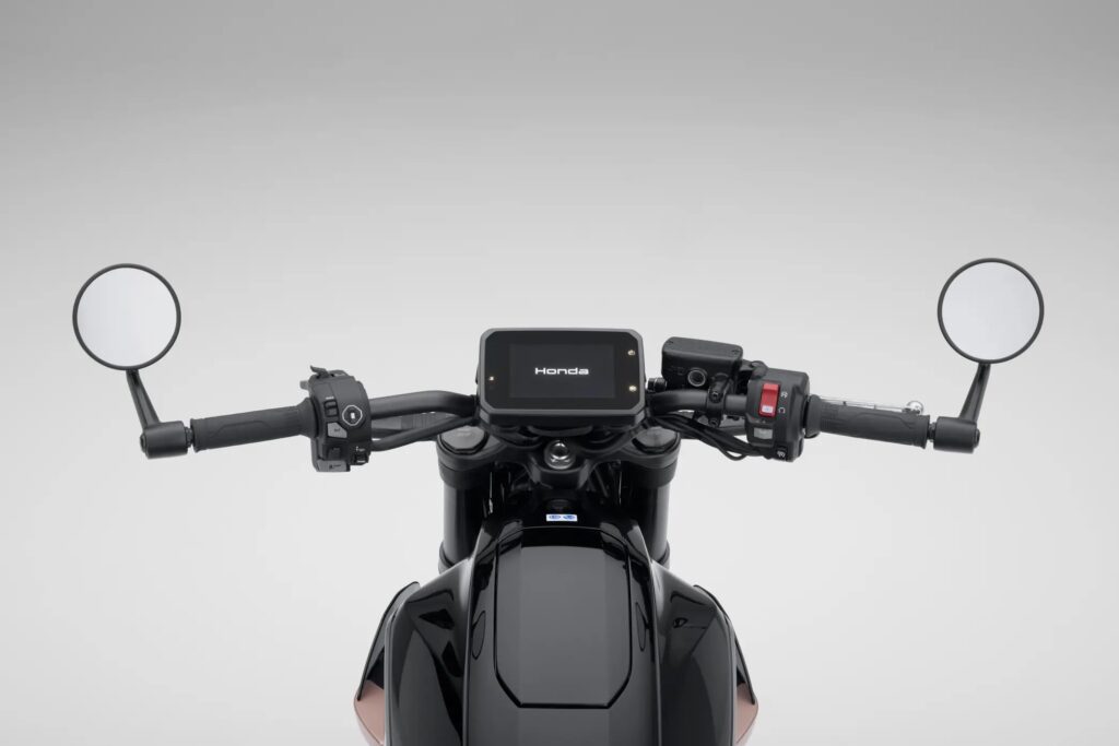 Il posto di guida della WN7 (© Honda)