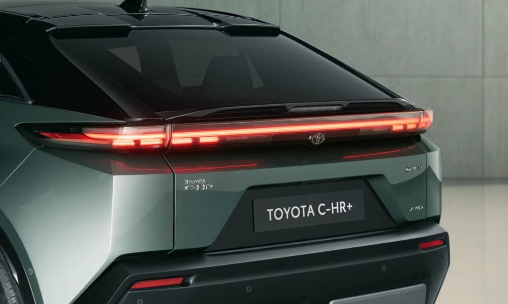posteriore toyota c-hr+