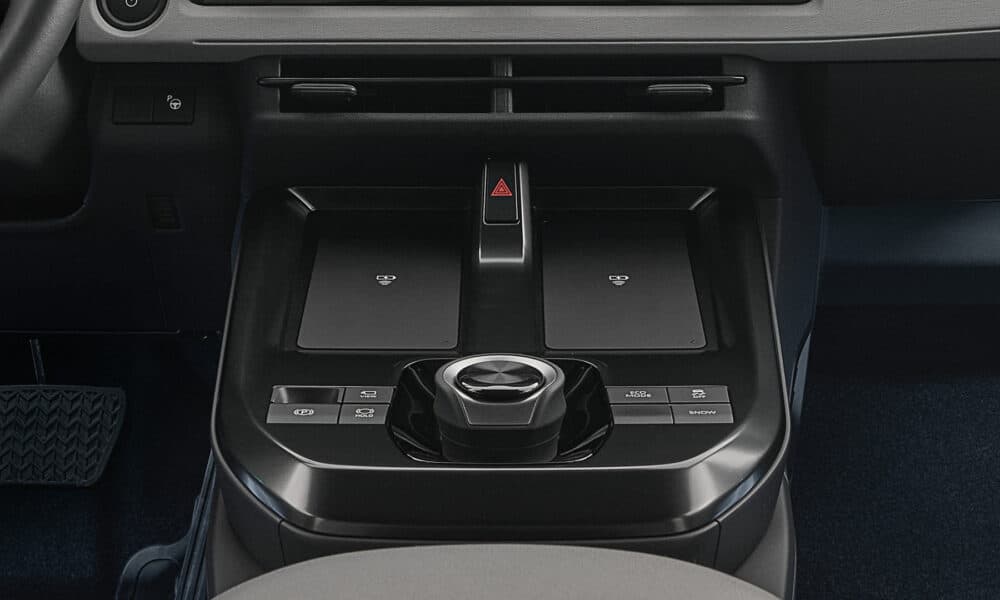 interni toyota c-hr+