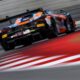 La #58 McLaren Garage 59 in curva sul circuito di Barcellona