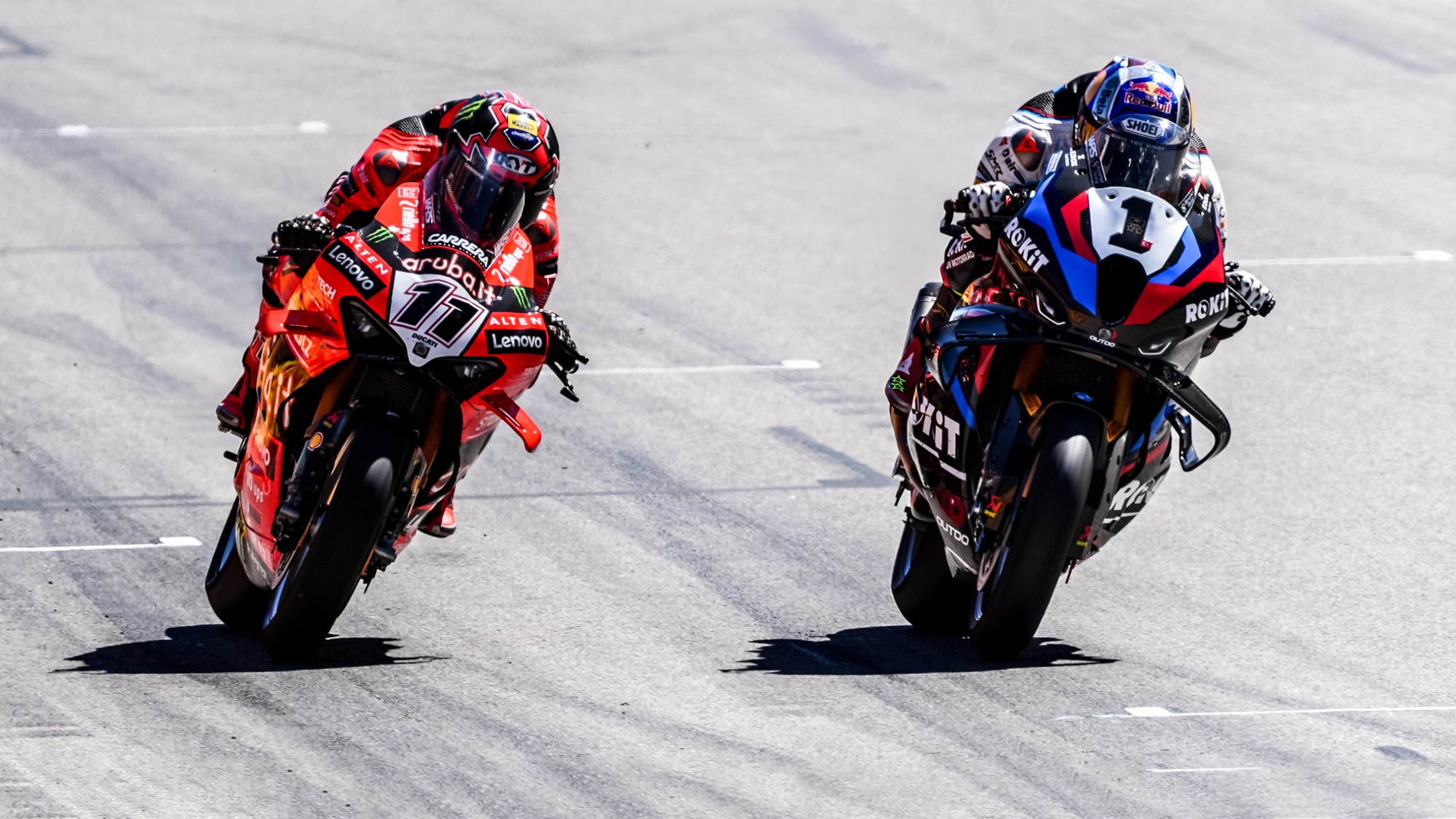 Nicolò Bulega e Toprak Razgatlioglu, i protagonista della SBK 2025