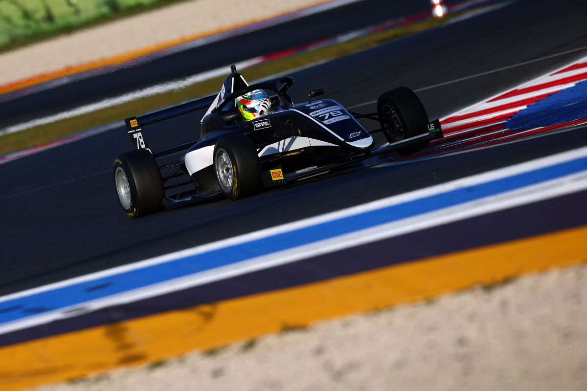 Gabriel Gomez, US Racing