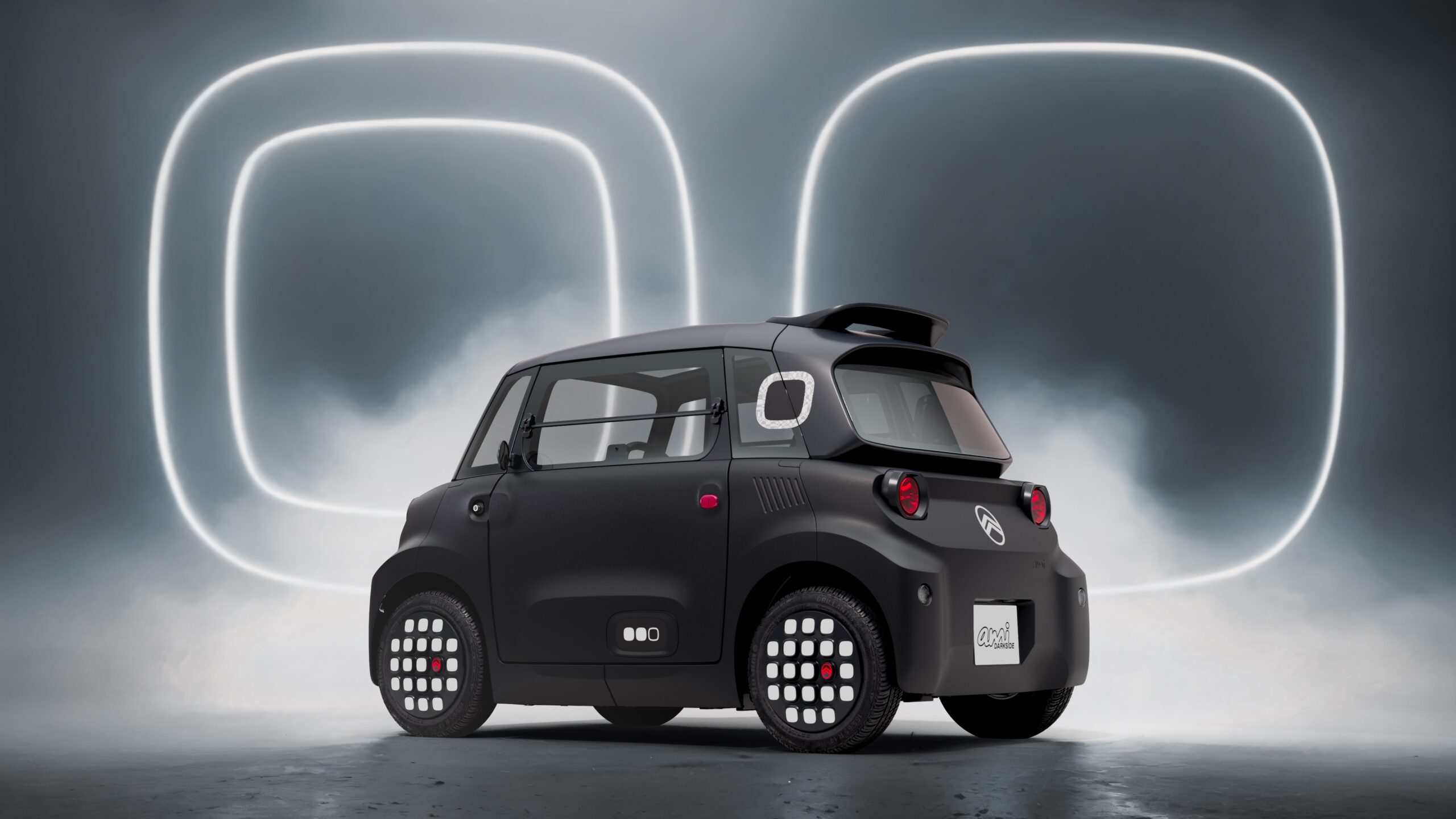 Citroen ami dark side