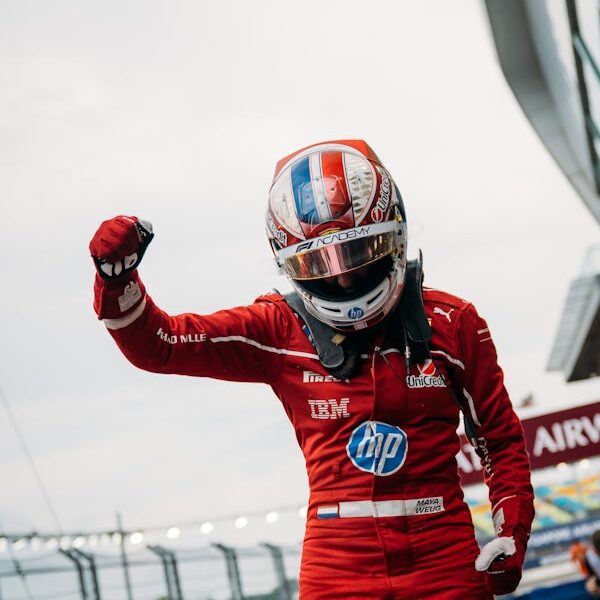 Maya Weug, Scuderia HP Ferrari