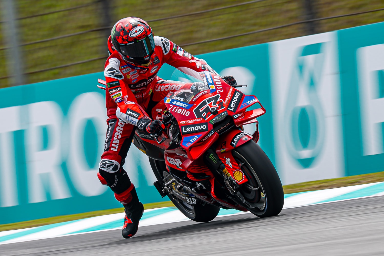 Pecco Bagnaia si è preso la pole nelle qualifiche di Sepang