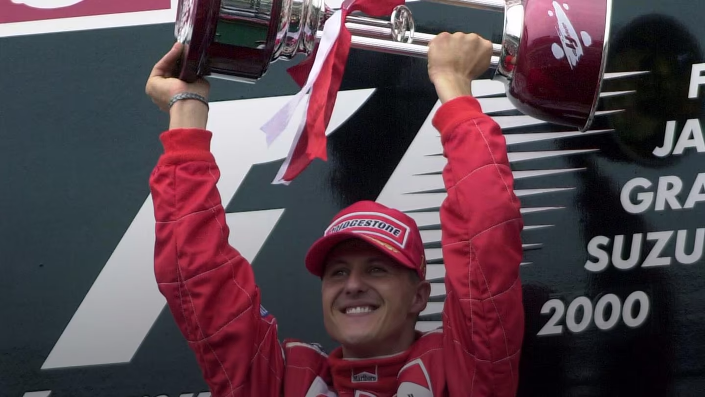 Schumacher sul podio di Suzuka con la Ferrari