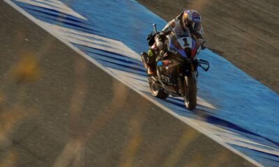 Toprak Razgatlioglu davanti a tutti nella Superpole dell'Estoril