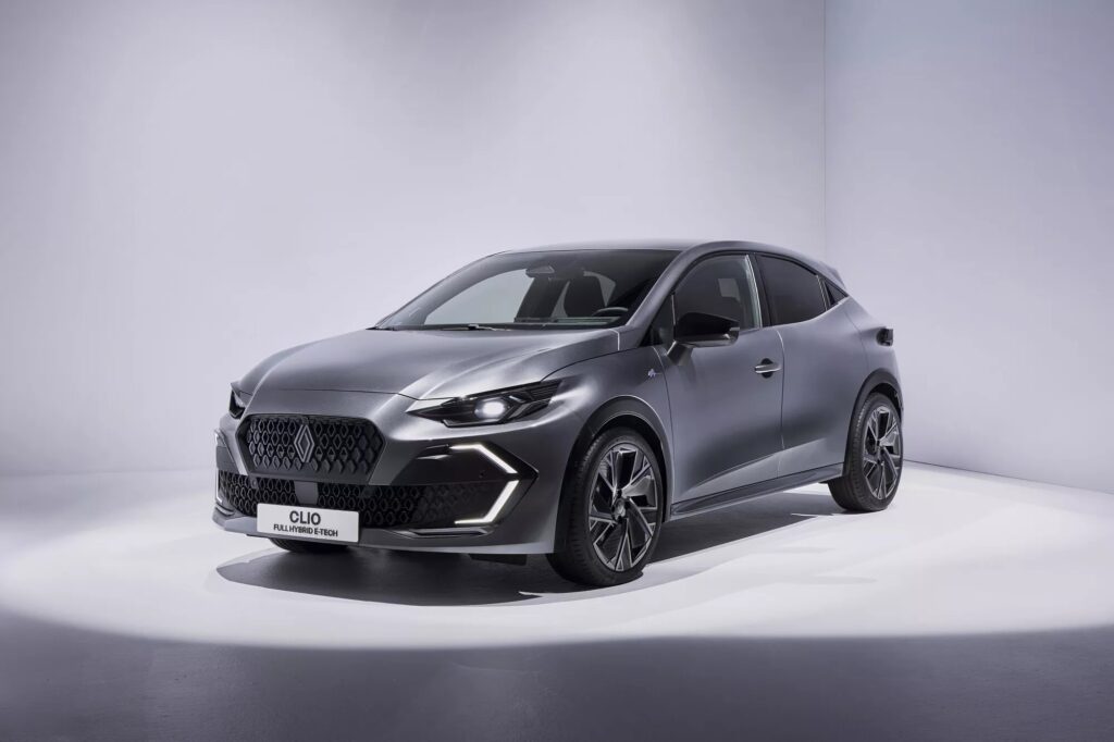 La Renault Clio 2026 in allestimento Esprit Alpine, in colorazione Gris Schiste