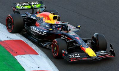 Max Verstappen in pista nelle Prove Libere 2 a Città del Messico