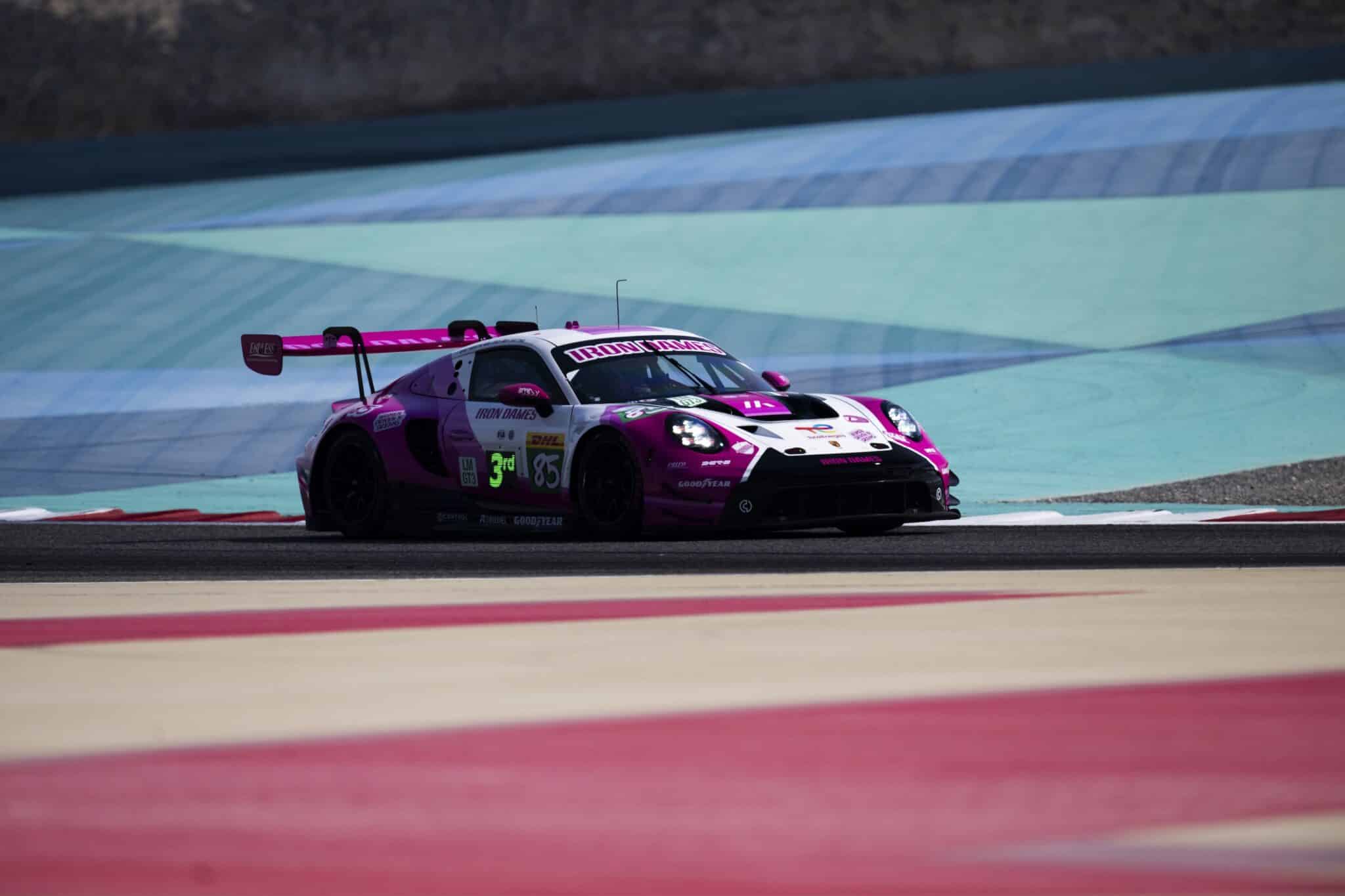 La Porsche #85 in Bahrain (© DPPI / FIA WEC)