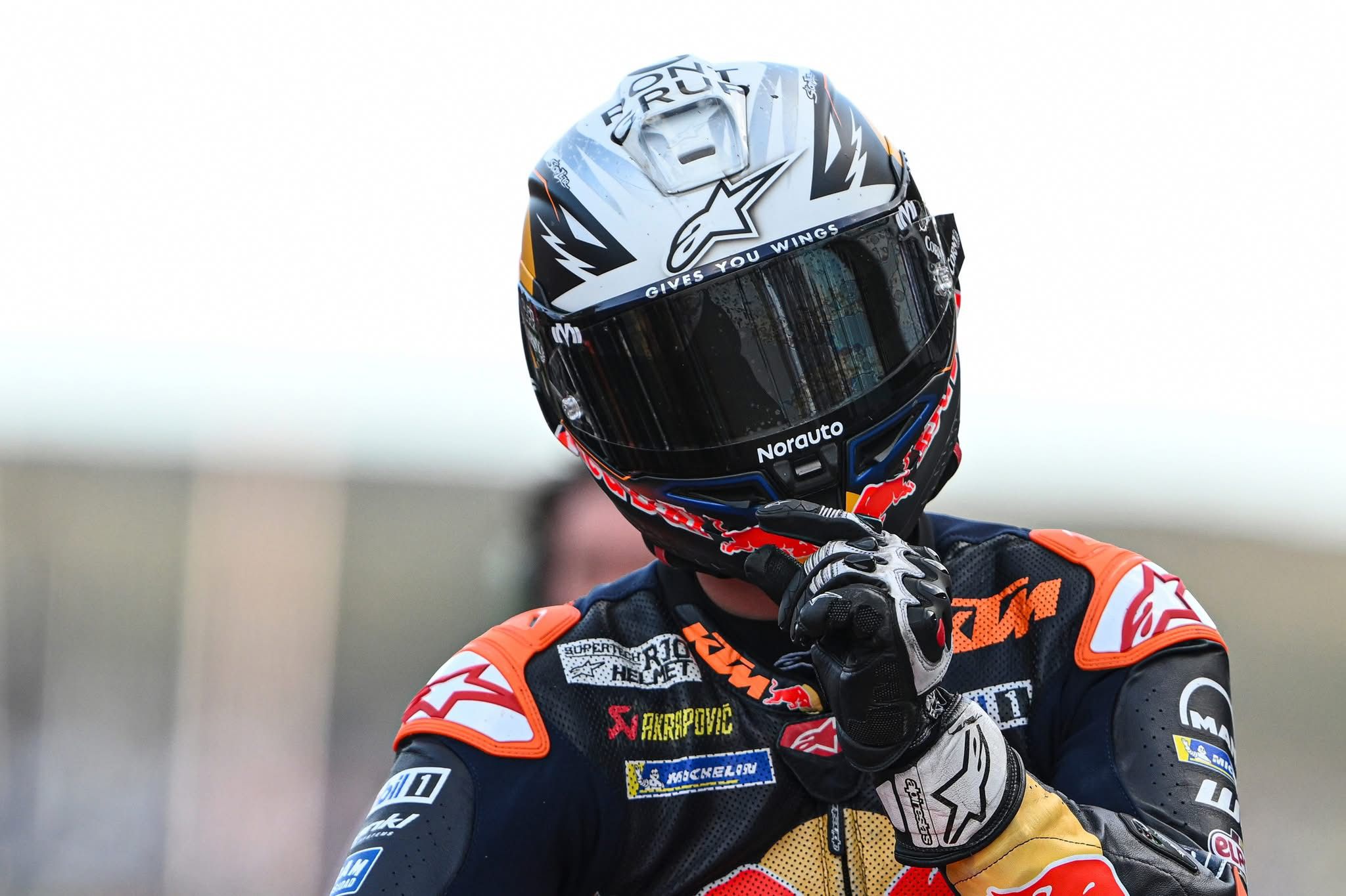 Pedro Acosta, davanti a tutti nelle pre-qualifiche a Valencia