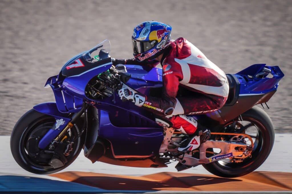 Razgatlioglu in pista con la Yamaha